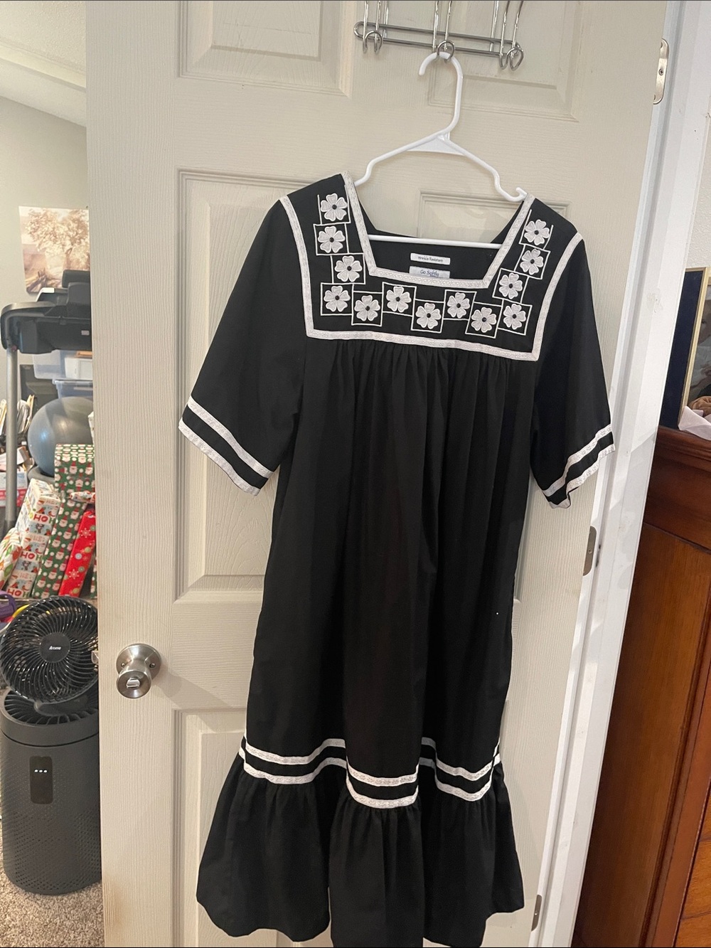 Girls' Black Embroidered Square-Neck Casual Dress with White Trim